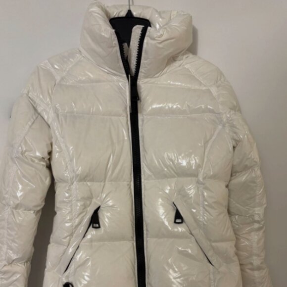 SAM FREESTYLE DOWN PUFFER JACKET in White MSRP$595 Luxury + High-Performance - Picture 10 of 16